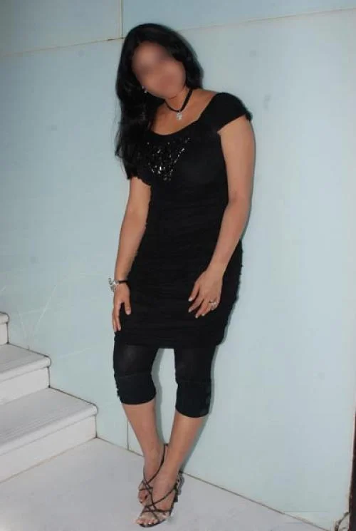 Call Girls Chhatarpur